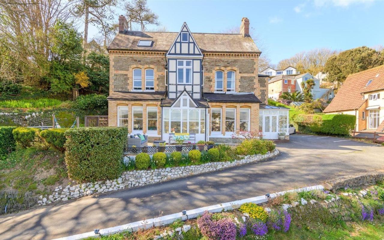 Norbury House Stylish Accommodation อิลฟราคูมบ์ ภายนอก รูปภาพ