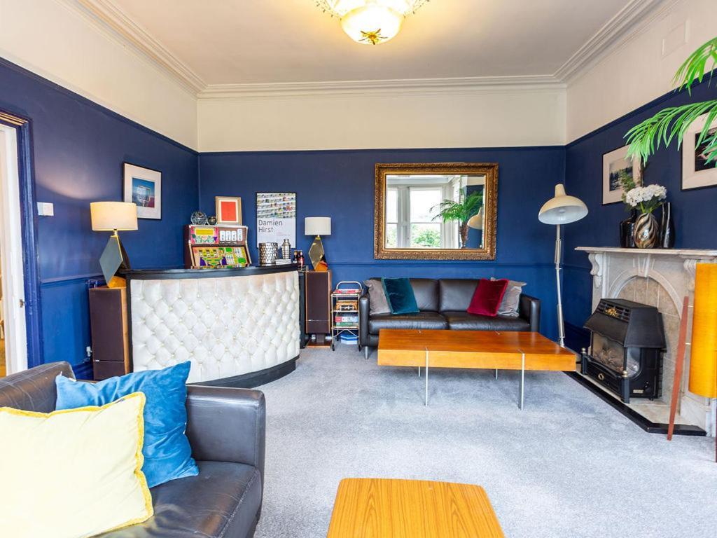 Norbury House Stylish Accommodation อิลฟราคูมบ์ ภายนอก รูปภาพ